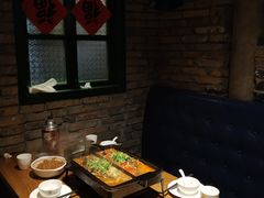 -茅炒屋龙虾·烧烤·湘菜(新河路店)