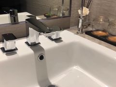 -如家精选酒店(上海张江广兰路地铁站店)