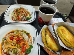 -魏家凉皮(郑州东站店)