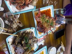 -兆辉木炭海鲜烧烤·海鲜小炒