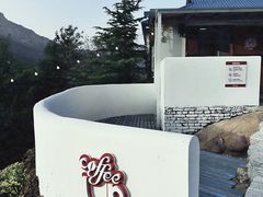 -休门咖啡(黄泥崖店)