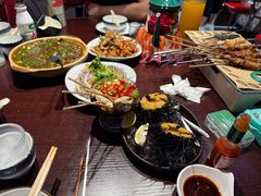 -蚝堡海鲜·威海菜·海肠捞饭·烧烤·亚洲吃蚝公司(幸福门店)