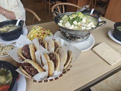 -闫家驴肉老店(华电一校店)