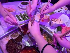 -海底捞火锅(杭州庆春路夜宵主题店)