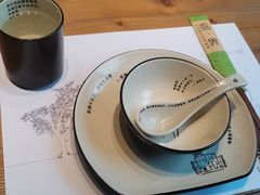 -临界音乐酒馆·小龙虾·江湖菜(华熙LIVE·鱼洞店)