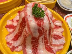 -四囍码头海鲜烧烤自助火锅(外滩南京东路悦荟广场店)