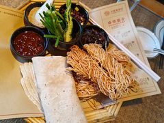 烙馍卷馓子-大张烙馍村(绿地店)