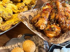 -BHC炸鸡(明洞总店)