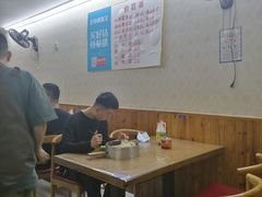 大堂-金城包子牛肉灌汤包(台东四路店)