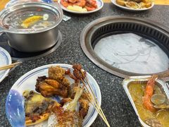 -锤头鲨毛肚海鲜烤肉自助餐厅(国购广场店)