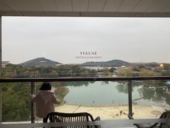 -上海佘山世茂艾美酒店