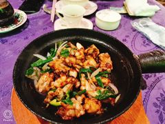 啫啫牛蛙煲-惠食佳·朱雀(东方商厦店)
