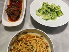 -渝信川菜 · 川味家常菜(财富购物中心店)