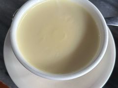 牛奶炖蛋-黄师奶甜品店