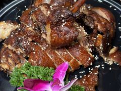 -小饕荟雅安贡椒鱼鲜馆(广福桥店)
