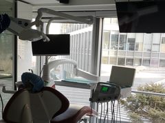 -精德口腔·种植修复·儿牙中心(财富中心店)