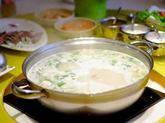 狗肉火锅-英子补身汤(海兰路店)
