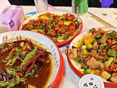 -海盗船. 龙虾烧烤. 酒馆