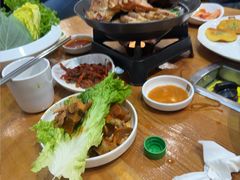 -喇喇排骨火锅·传统韩式脊骨汤(望京西园总店)