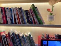 -静待花开瑜伽尊巴会馆