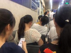 -上海市徐汇区口腔医院