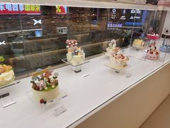 -好利来(上海长宁龙之梦店)