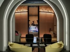 -涨巢·潮玩水疗局