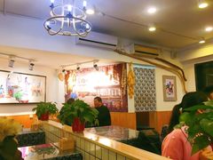 大堂-八两八金·莱芜特色炒鸡(市南漳浦路店)