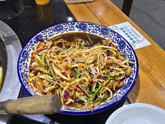 -东北农家院·铁锅炖(莘庄店)