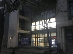 -海事大学图书馆(临港校区)