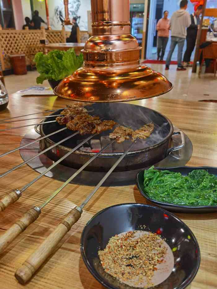 李家水浒烤肉(大丁佳苑店)-"同事拉着来吃,一直不太喜欢碳烤觉得很慢