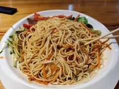 特色牛肉凉面-伊麦佳兰州牛肉面清真美食店