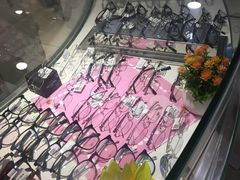 -同仁验光配镜(中心店)