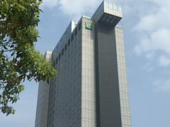 -上海浦东康桥绿地假日酒店