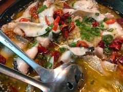 B1酸菜鱼-JUKEBOX玖部音乐餐厅(华侨城店)