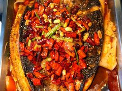 -鸣记脆皮烤鱼·海鲜烤鱼(三八广场店)