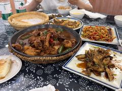 -八两八金·莱芜特色炒鸡(市南漳浦路店)