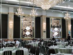 大堂-轩记海鲜餐厅·四十五年老字号·经典粤菜(西区彩虹店)