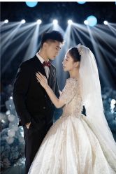 -欣薇婚纱(新源乐汇城店)