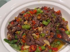 -渝信川菜 · 川味家常菜(财富购物中心店)