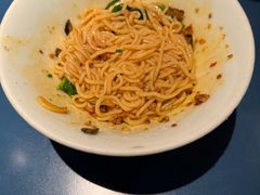 -一坐一忘云南菜(嘉里中心店)