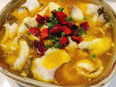 酸汤乌鱼片-鹅冠港式茶餐厅(来福士店)