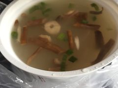 -必胜客宅急送(真北乐购店)