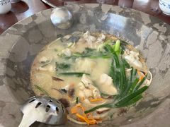 -姚记抚仙湖石锅鱼庄