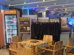 -逃脱反斗城沉浸剧情密室(阳光新业中心店)