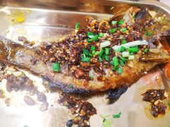半月烤鱼-盟重烧烤(东瓜山创始店)