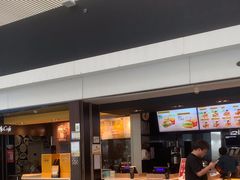 -麦当劳(深圳北站高铁店)