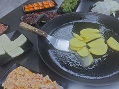 -凉都青瓦房烙锅(清镇中环国际店)