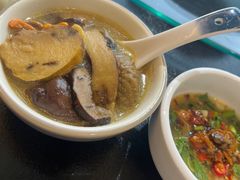 -野菌皇海景野生菌火锅(滨海大道店)