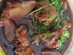 红烧牛蹄-曾牛肉